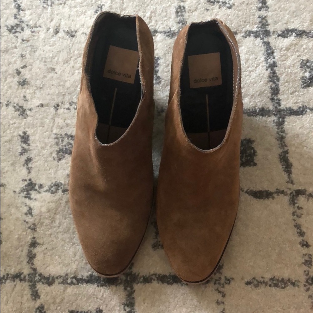 Dolce vita suede booties 7.5